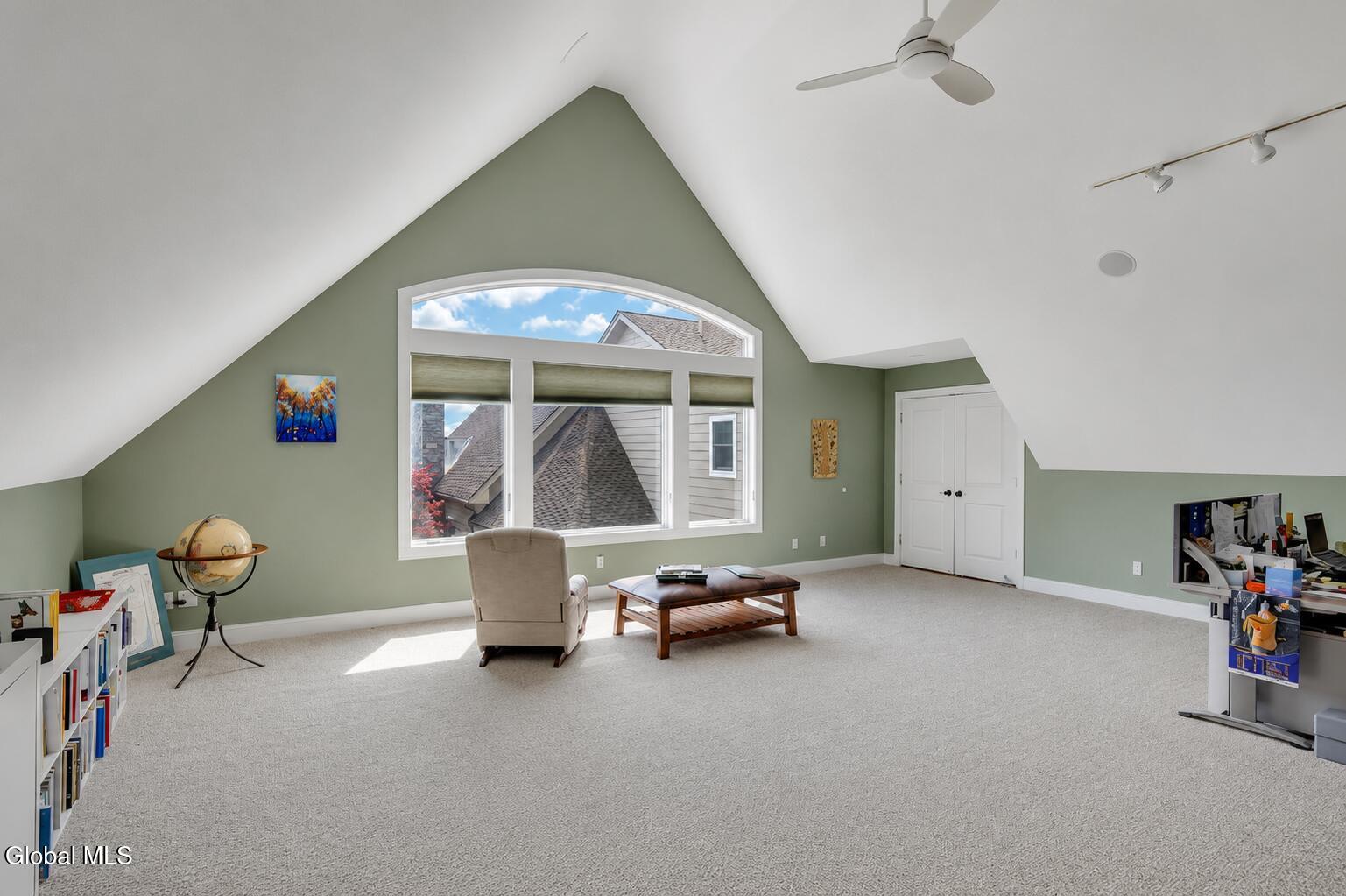 248 Van Wies Point Road Glenmont NY 12077