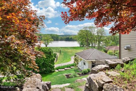 248 Van Wies Point Road Glenmont NY 12077