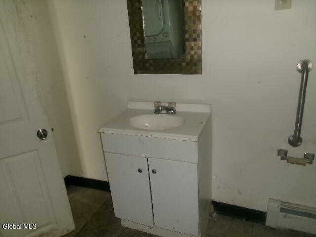 17 Hamilton Avenue Corinth NY 12822