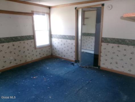 17 Hamilton Avenue Corinth NY 12822