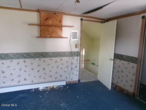 17 Hamilton Avenue Corinth NY 12822