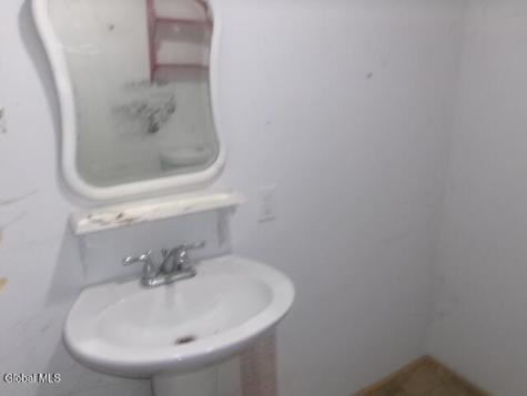 17 Hamilton Avenue Corinth NY 12822