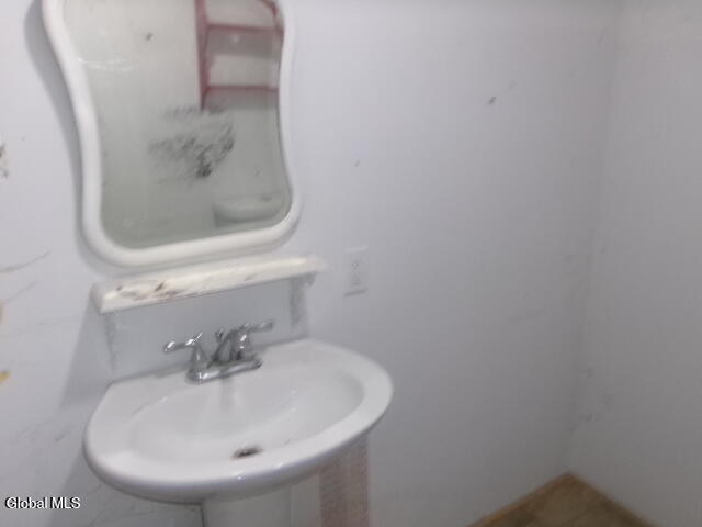 17 Hamilton Avenue Corinth NY 12822