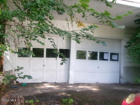 17 Hamilton Avenue Corinth NY 12822