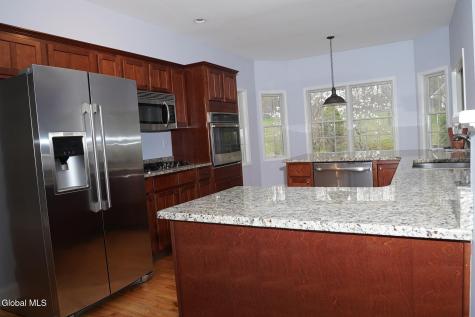 51 Thrush Terrace East Greenbush NY 12061