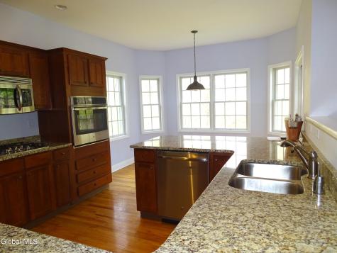 51 Thrush Terrace East Greenbush NY 12061