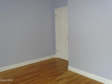 51 Thrush Terrace East Greenbush NY 12061