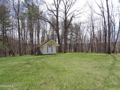 51 Thrush Terrace East Greenbush NY 12061