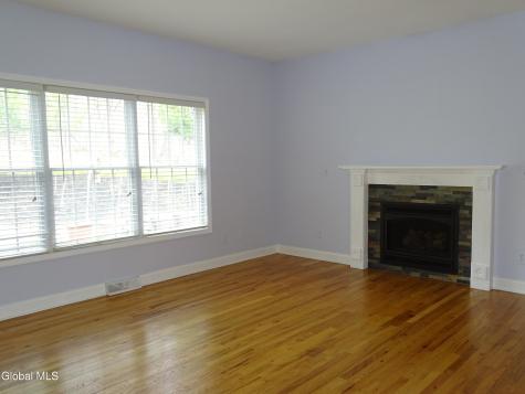 51 Thrush Terrace East Greenbush NY 12061