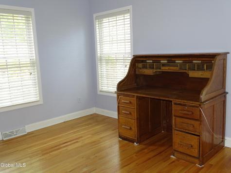 51 Thrush Terrace East Greenbush NY 12061