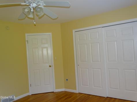 51 Thrush Terrace East Greenbush NY 12061