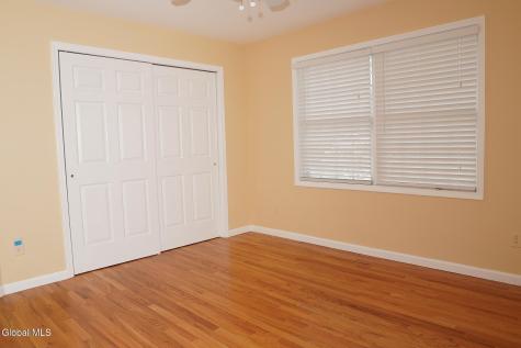 51 Thrush Terrace East Greenbush NY 12061