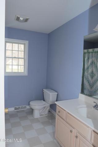 51 Thrush Terrace East Greenbush NY 12061