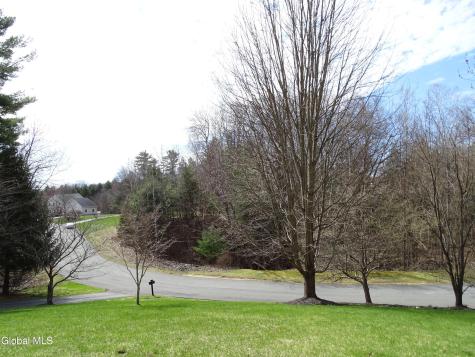 51 Thrush Terrace East Greenbush NY 12061