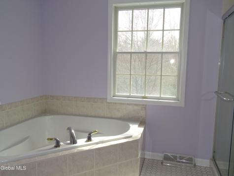 51 Thrush Terrace East Greenbush NY 12061