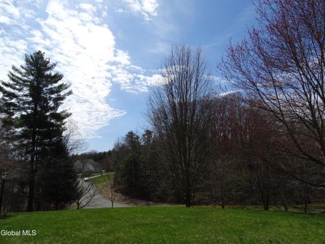 51 Thrush Terrace East Greenbush NY 12061