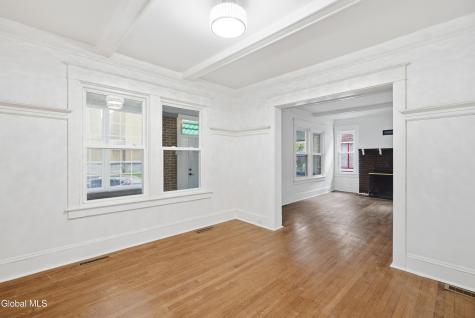 2 Glenwood Street Albany NY 12208