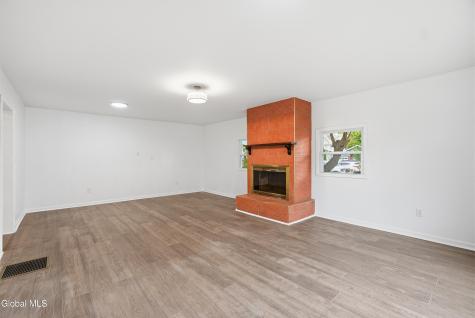 2 Glenwood Street Albany NY 12208