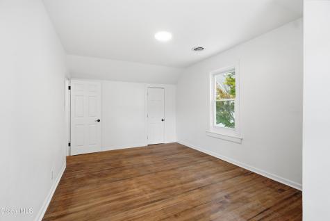 2 Glenwood Street Albany NY 12208