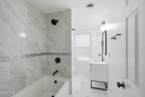 2 Glenwood Street Albany NY 12208