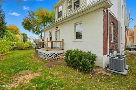 2 Glenwood Street Albany NY 12208