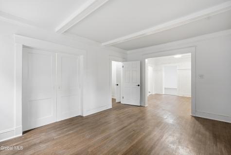 2 Glenwood Street Albany NY 12208