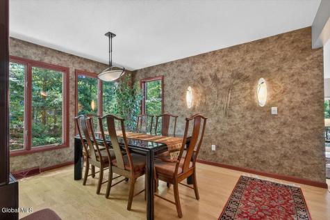 11 Beechridge Road Clifton Park NY 12065