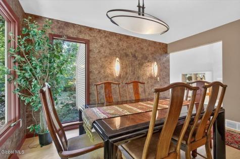 11 Beechridge Road Clifton Park NY 12065