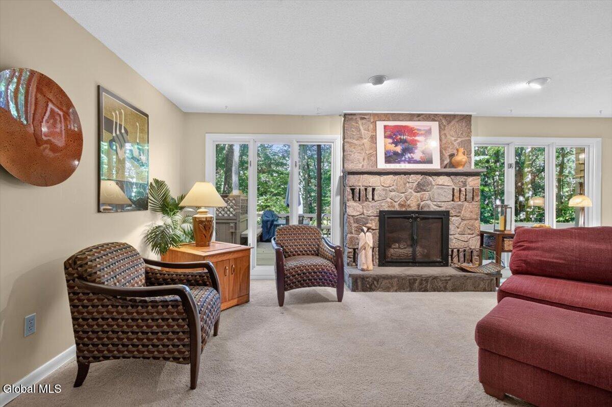 11 Beechridge Road Clifton Park NY 12065