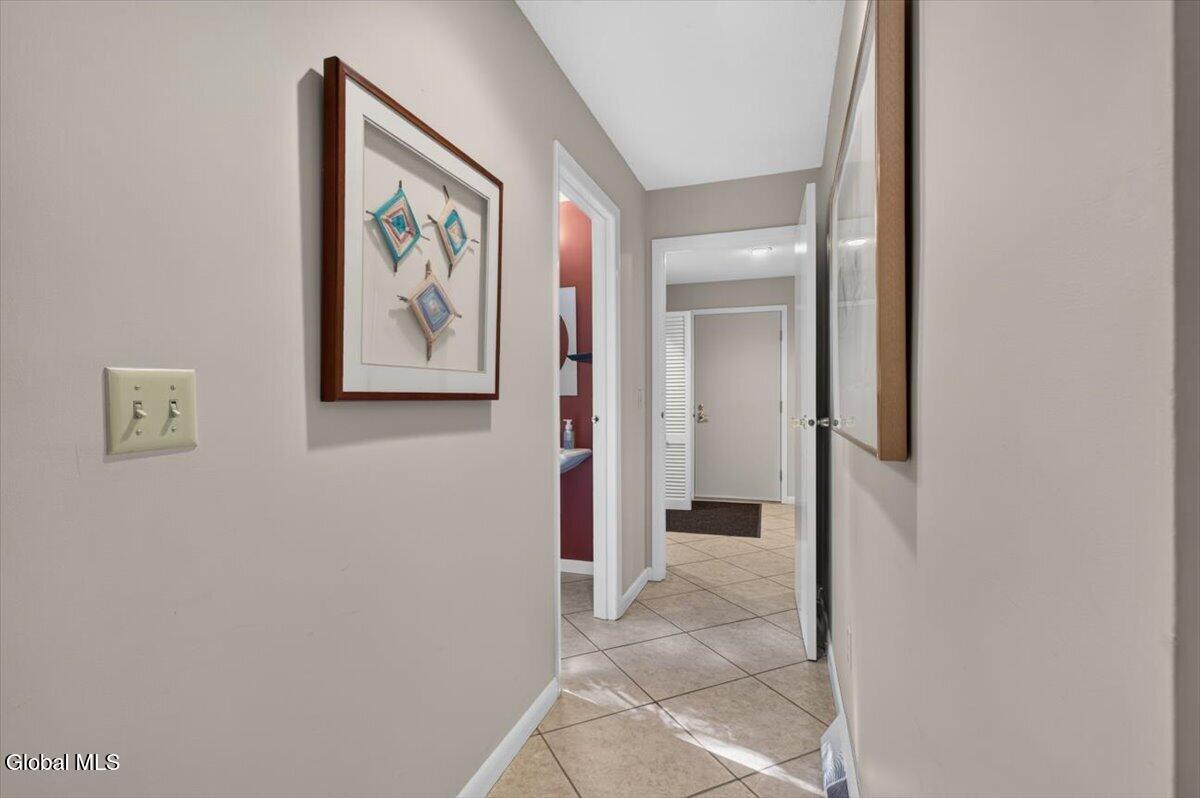 11 Beechridge Road Clifton Park NY 12065