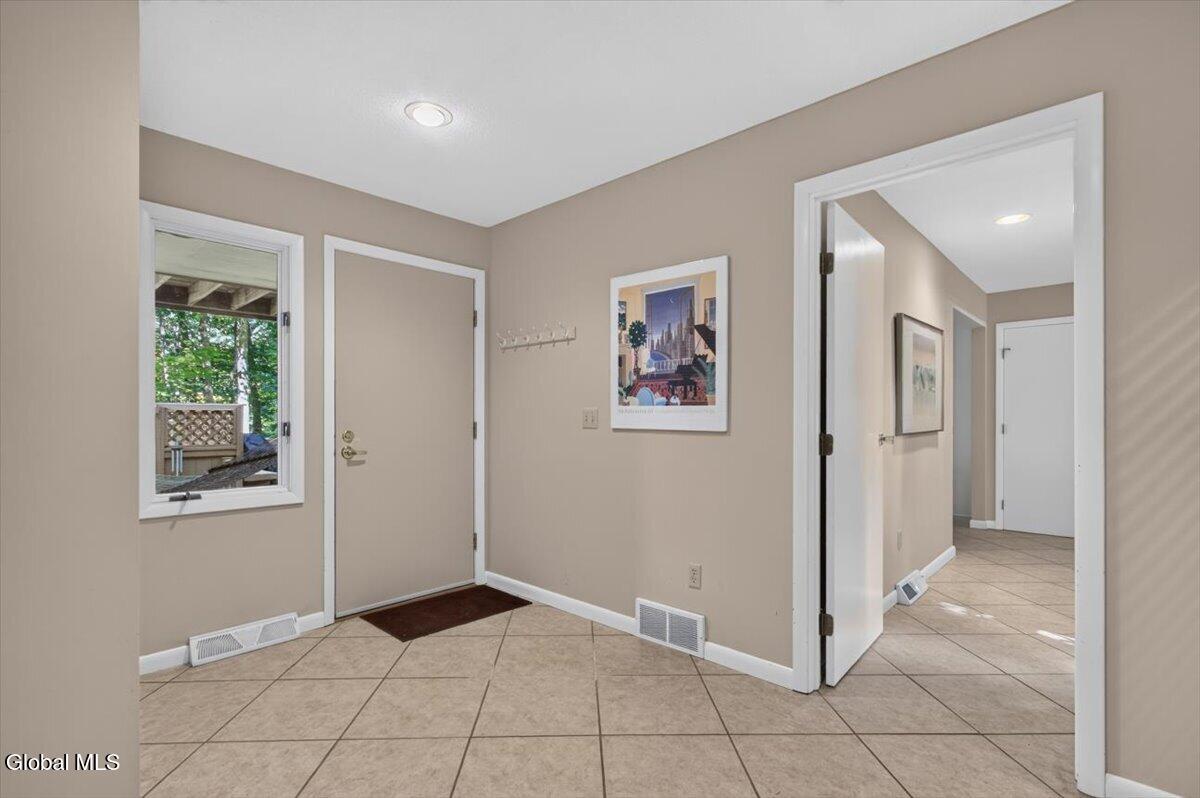 11 Beechridge Road Clifton Park NY 12065