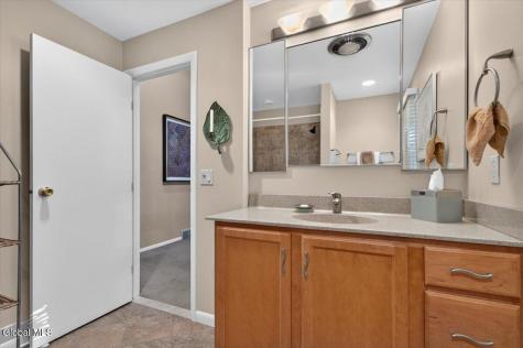 11 Beechridge Road Clifton Park NY 12065