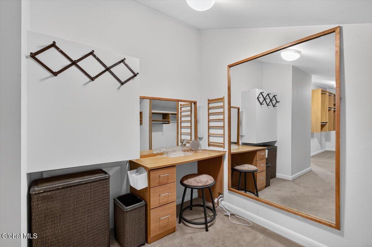 11 Beechridge Road Clifton Park NY 12065