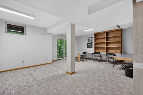 11 Beechridge Road Clifton Park NY 12065