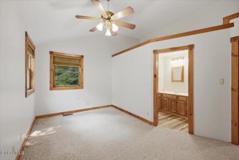 28 Campney Lane Fort Ann NY 12827