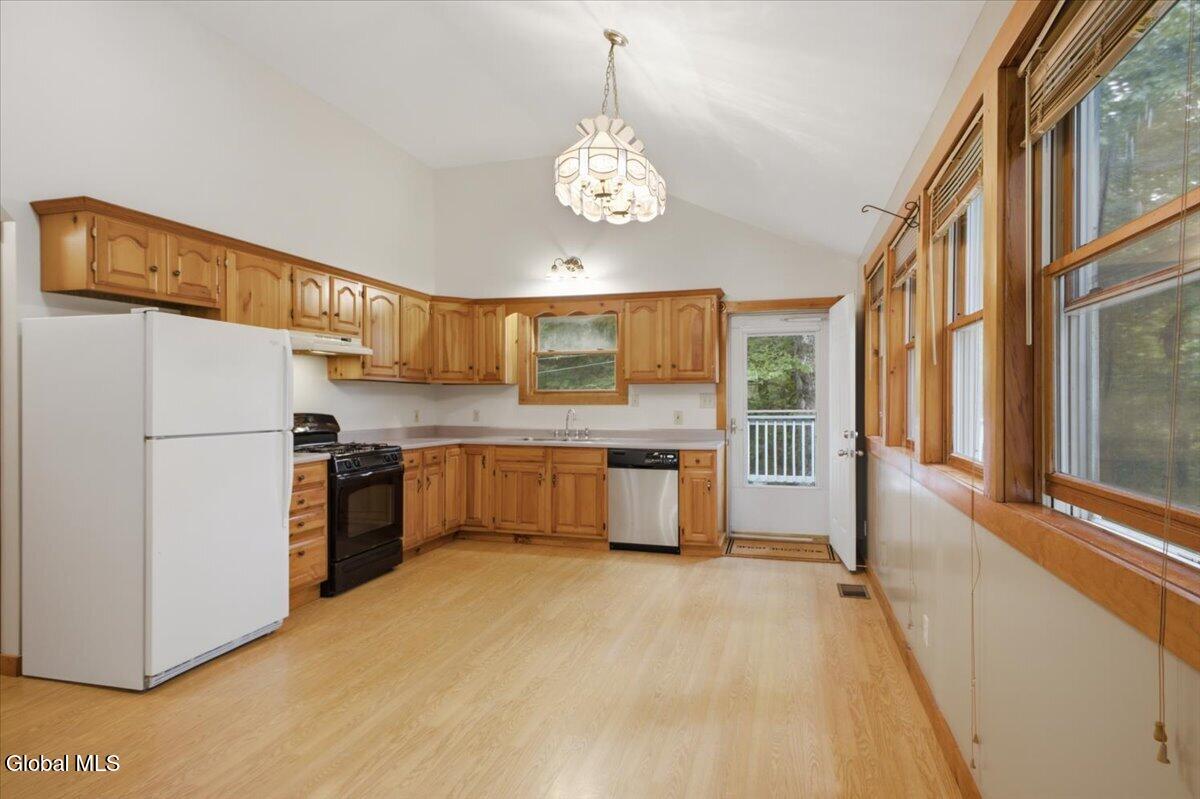 28 Campney Lane Fort Ann NY 12827