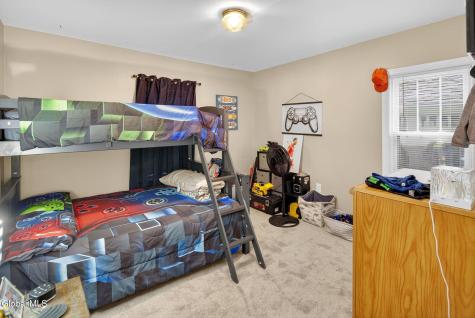 4 Old Fort Avenue Schenectady NY 12306