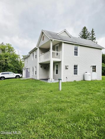 18 Merridale Drive Berne NY 12023