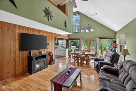34 Guy Lane West Coxsackie NY 12124