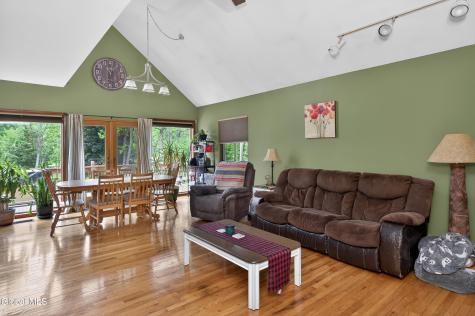 34 Guy Lane West Coxsackie NY 12124