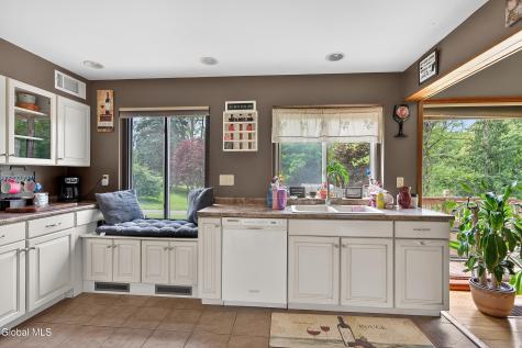34 Guy Lane West Coxsackie NY 12124
