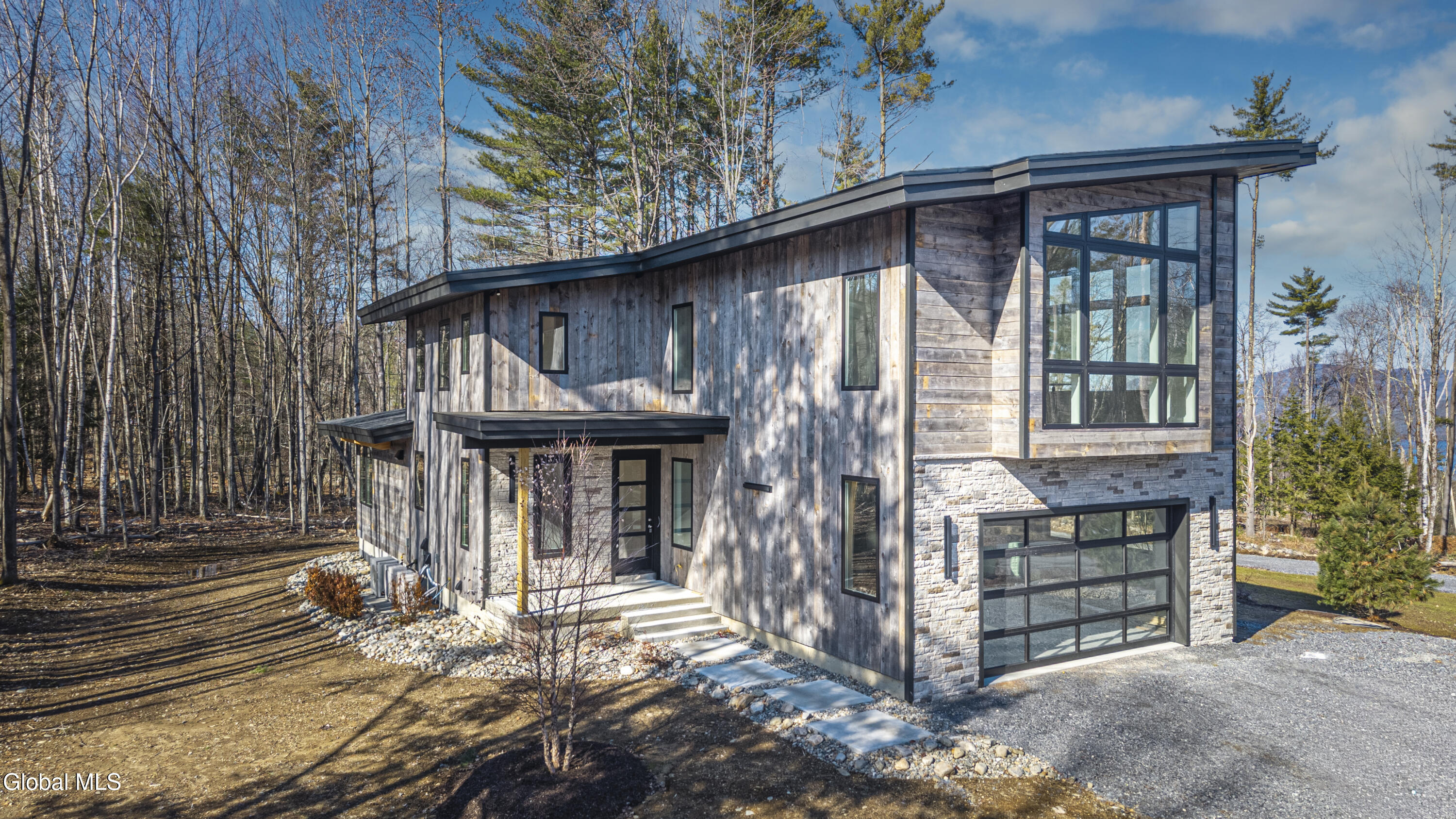 11 S Eagle Ridge Diamond Point NY 12824
