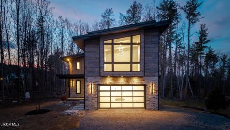11 S Eagle Ridge Diamond Point NY 12824