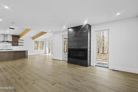 11 S Eagle Ridge Diamond Point NY 12824