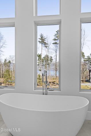 11 S Eagle Ridge Diamond Point NY 12824