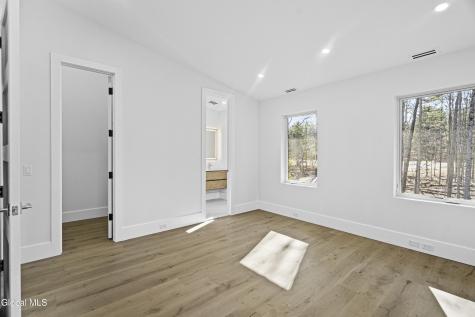 11 S Eagle Ridge Diamond Point NY 12824