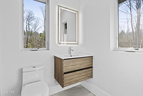 11 S Eagle Ridge Diamond Point NY 12824