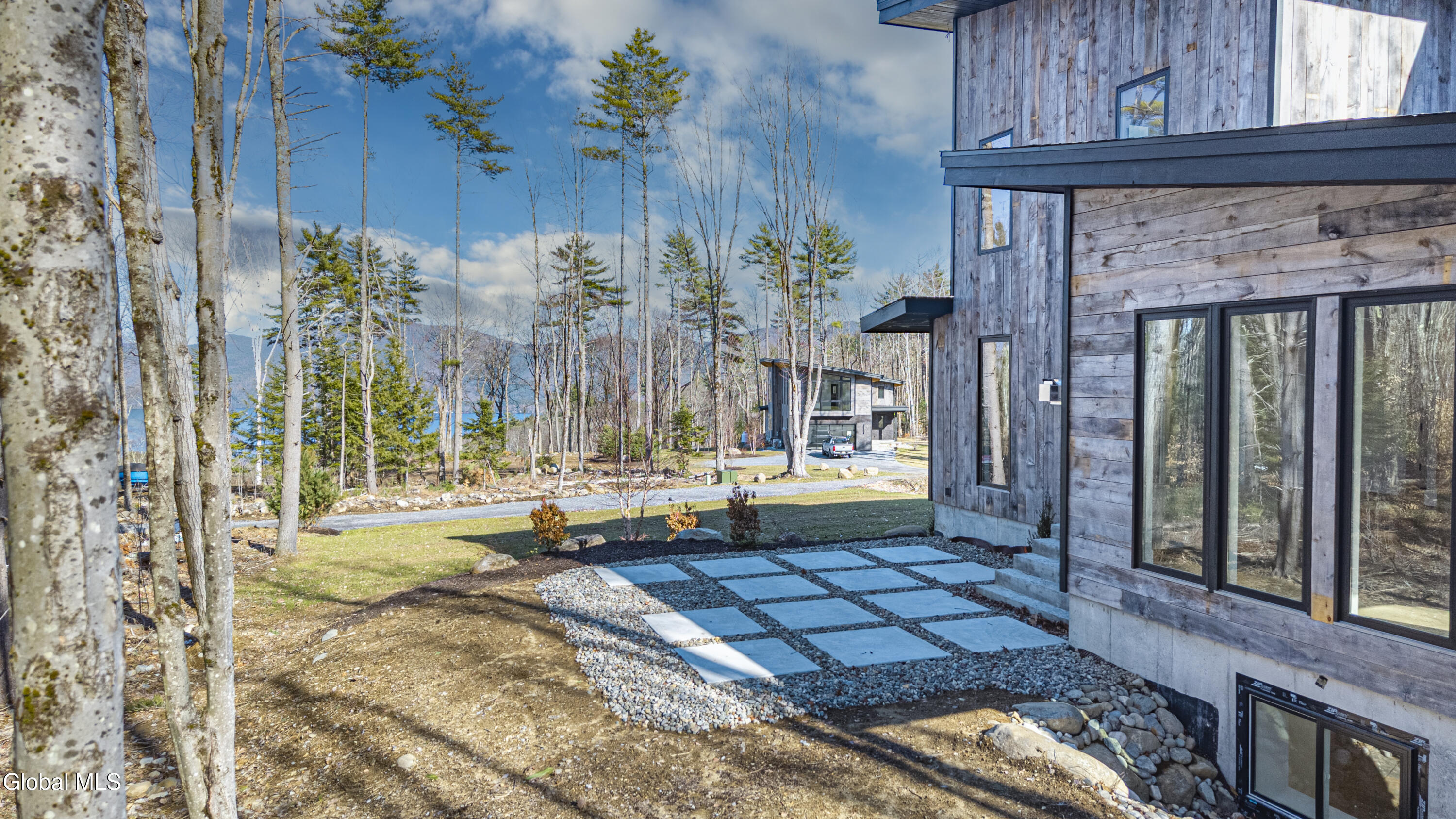 11 S Eagle Ridge Diamond Point NY 12824