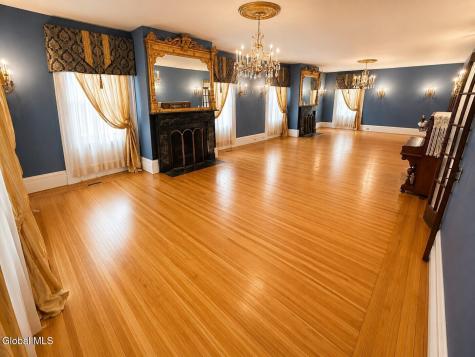 42 Schumann Road Averill Park NY 12018