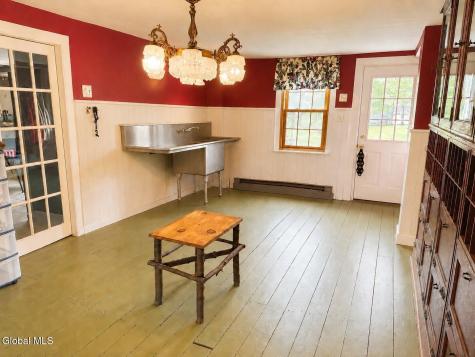 42 Schumann Road Averill Park NY 12018